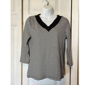 Striped V-Neck Long Sleeve Top - Black & White